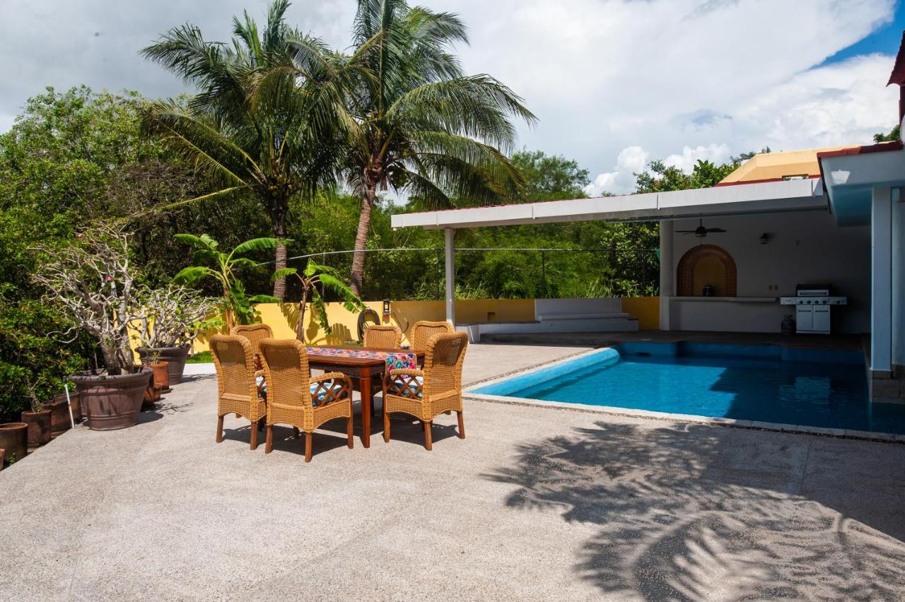 Beach Access, Sleeps 9 Adults, Private Heated Pool, Boat Dock, Calaveras *