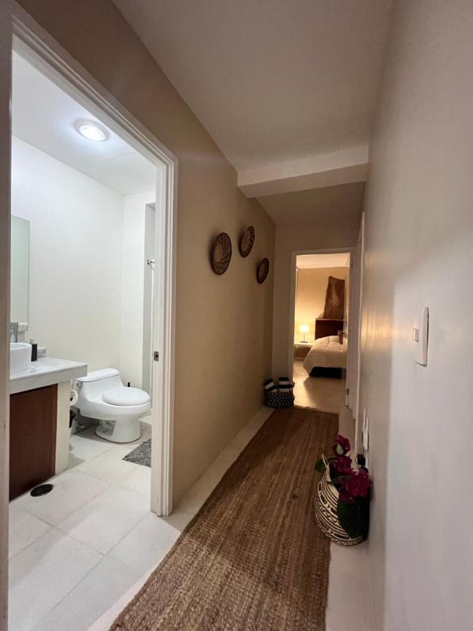 Súper Ubicado Y Cómodo Departamento Frente Al Mar Con 2 Terrazas, Albercas Y Otras Amenidades Apartamento *