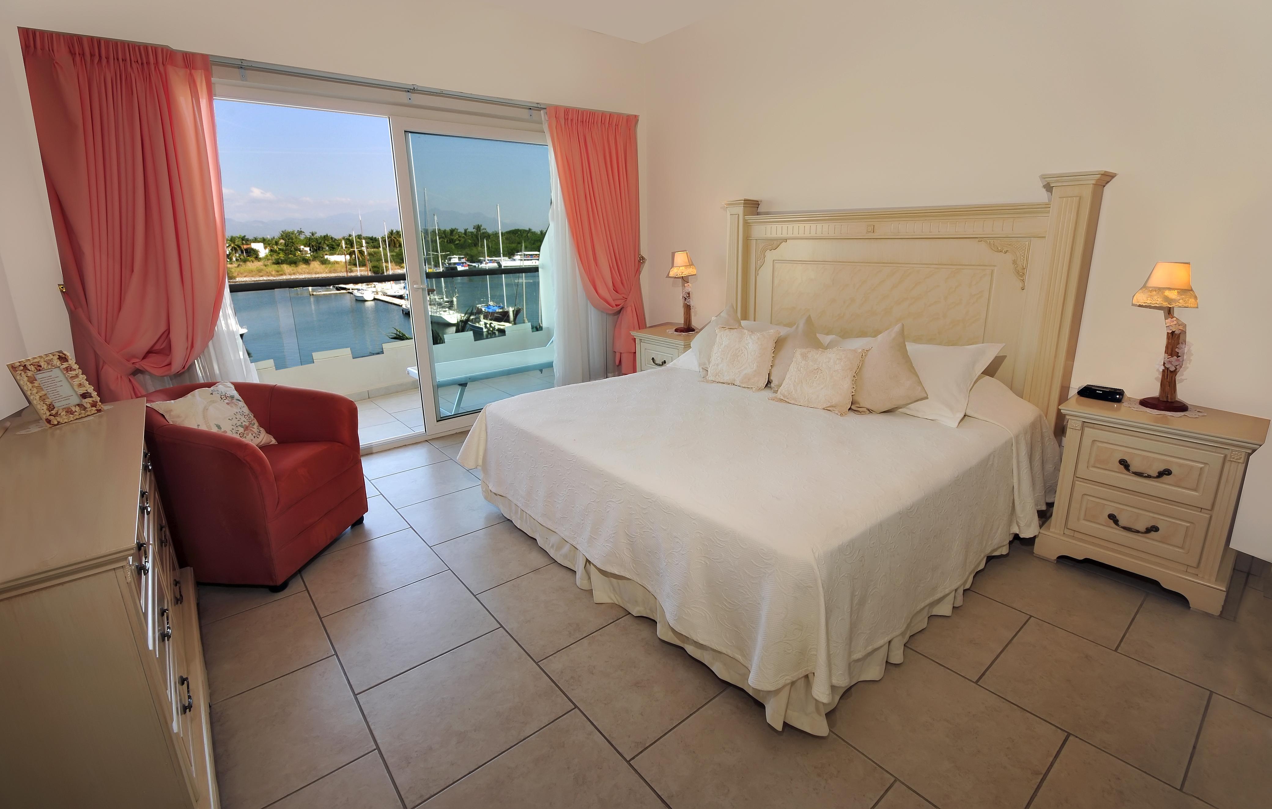 Marina Banderas Boutique Hotel