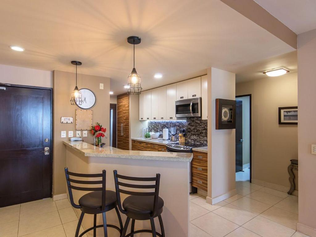Modern- Renovated- Breathtaking 6th Floor- 3 Bedrooms Magna Nuevo Vallarta