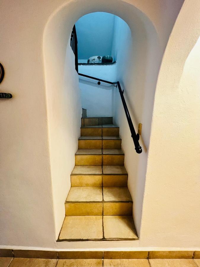 Beach Access, Sleeps 9 Adults, Private Heated Pool, Boat Dock, Calaveras Villa Nuevo Vallarta