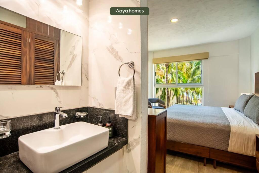 Beachfront 2br With Pool - Blue Flag * Nuevo Vallarta
