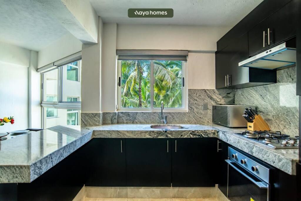 Beachfront 2br With Pool - Blue Flag *