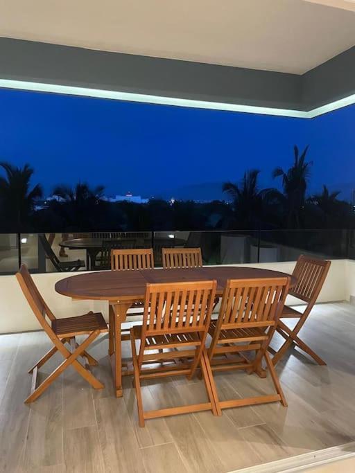 Moderno Departamento Con Vistas A Canal Y Campo De Golf Nuevo Vallarta