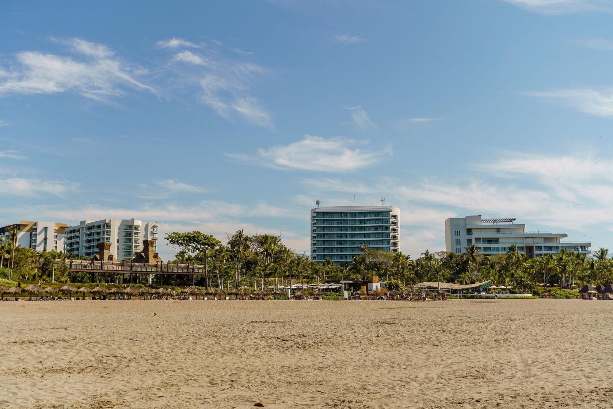 The Grand Luxxe Three Bedroom Resort Nuevo Vallarta