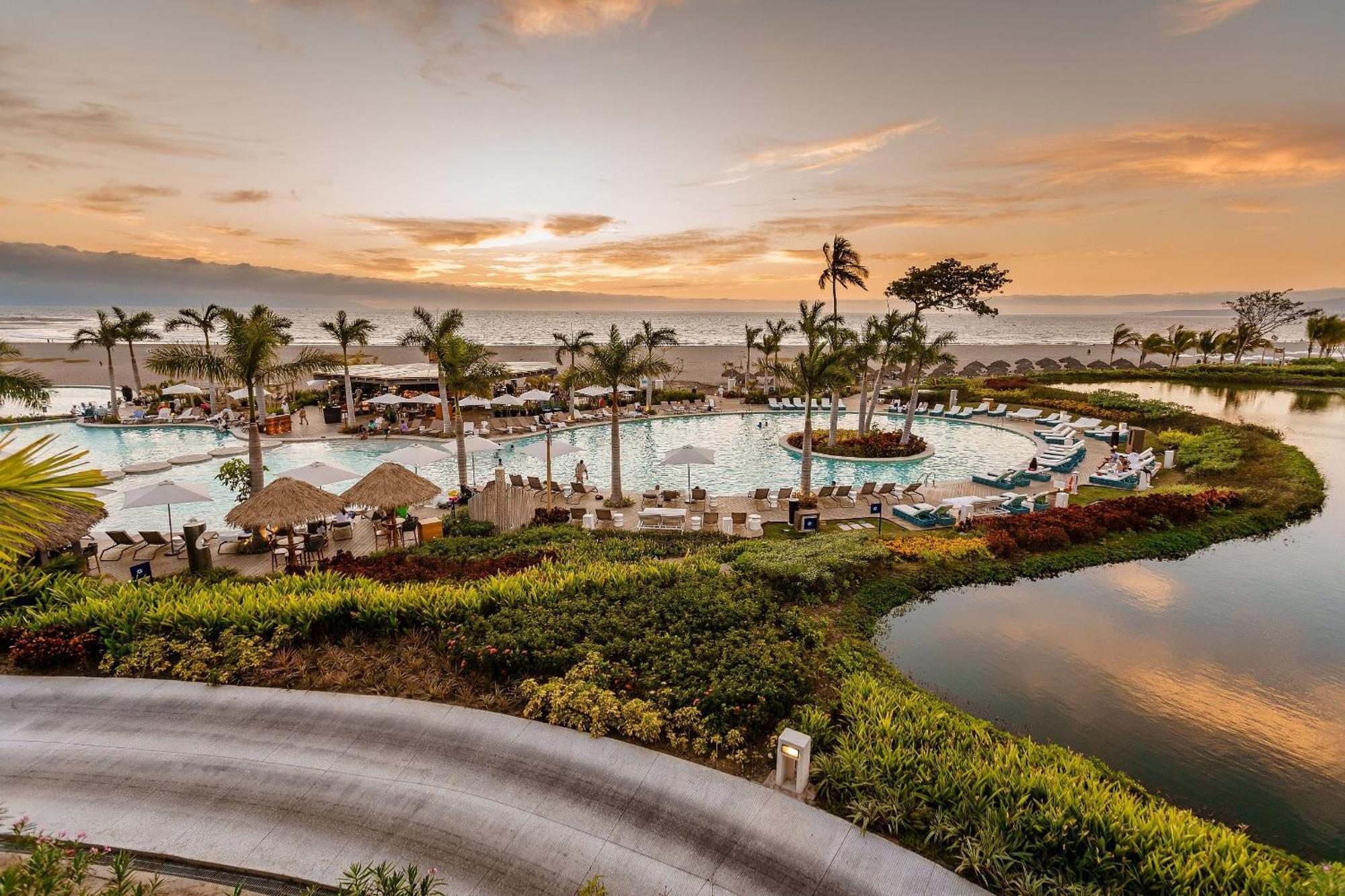 The Grand Luxxe Three Bedroom Resort 5*