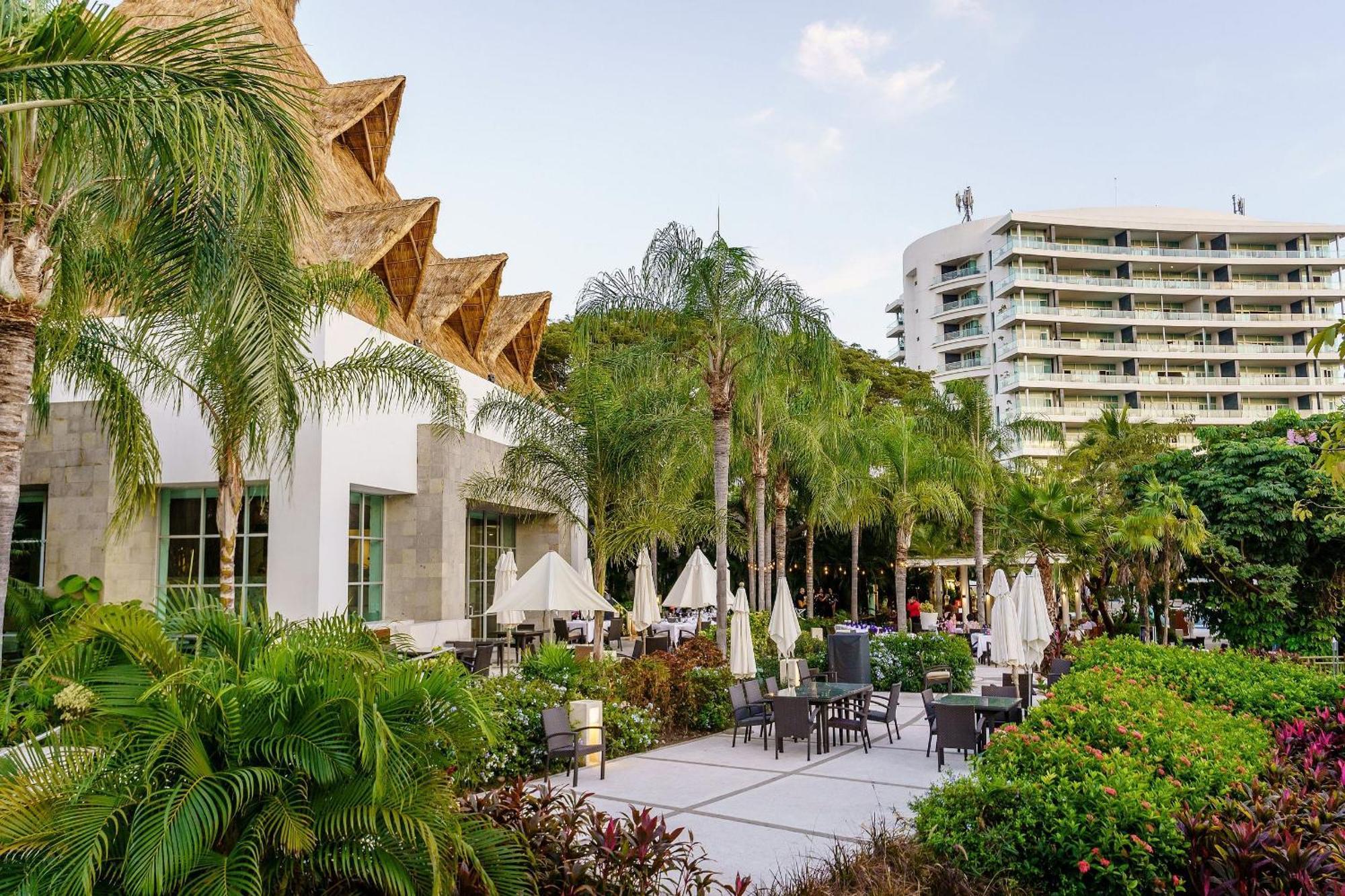 The Grand Luxxe Three Bedroom Resort Nuevo Vallarta
