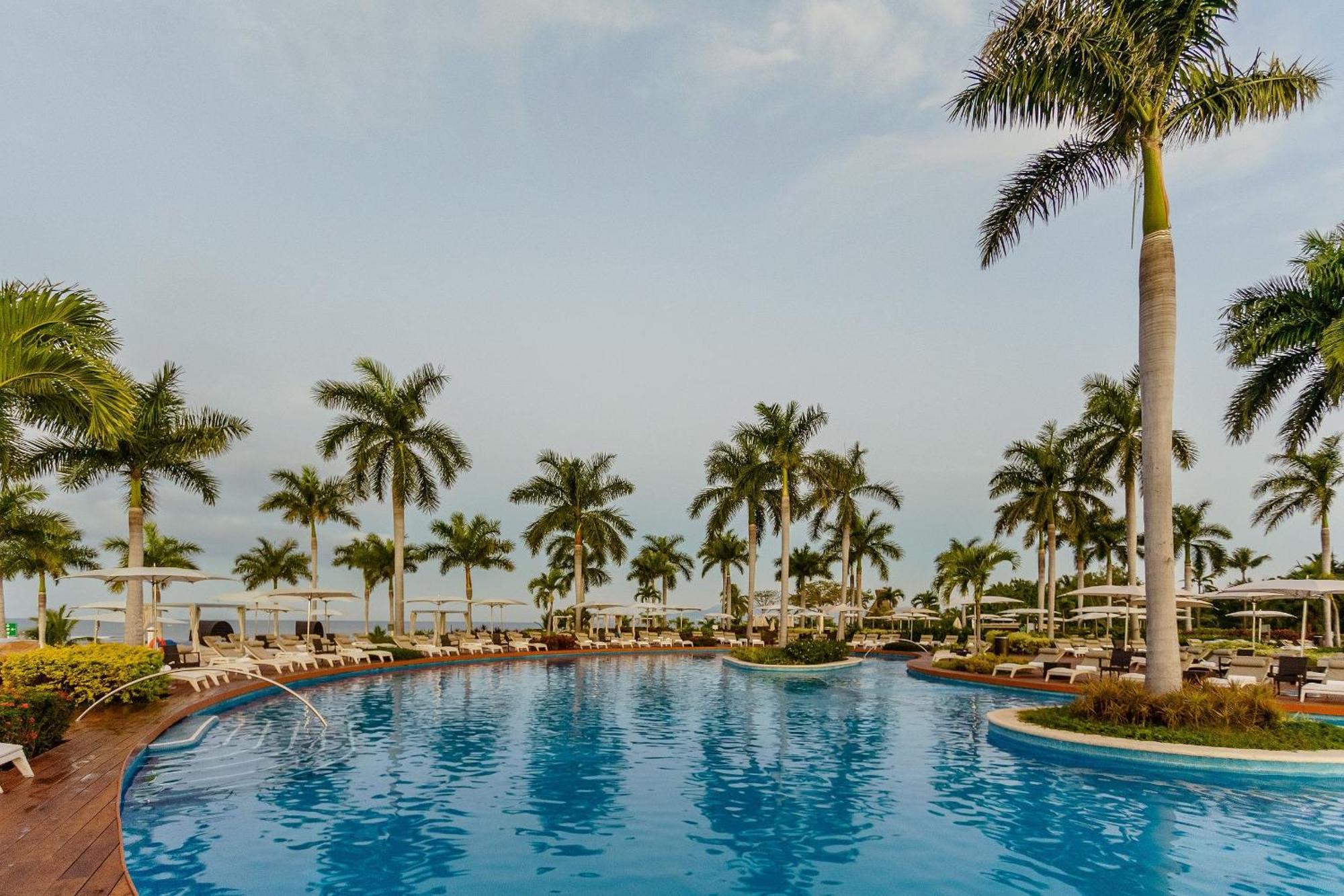 Resort The Grand Luxxe Three Bedroom 5*