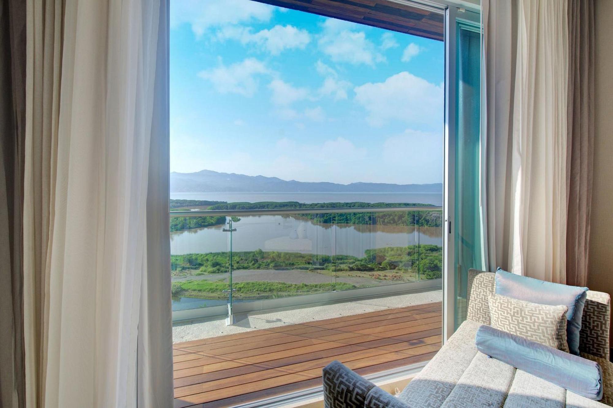 The Grand Luxxe Three Bedroom 5* Nuevo Vallarta