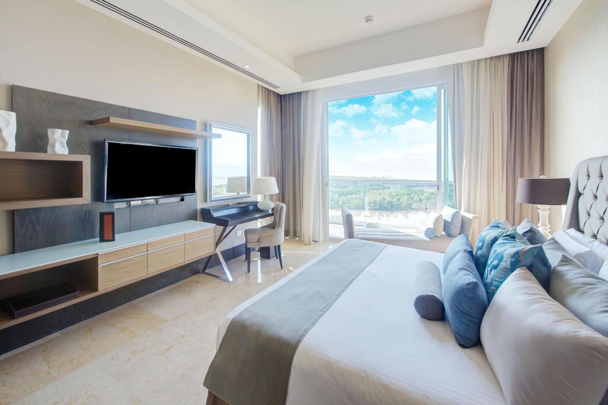 Resort The Grand Luxxe Three Bedroom Nuevo Vallarta