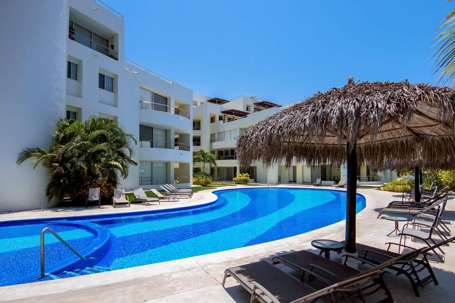 Tropical Beachfront Private Balcony And Bbq Pool * Nuevo Vallarta