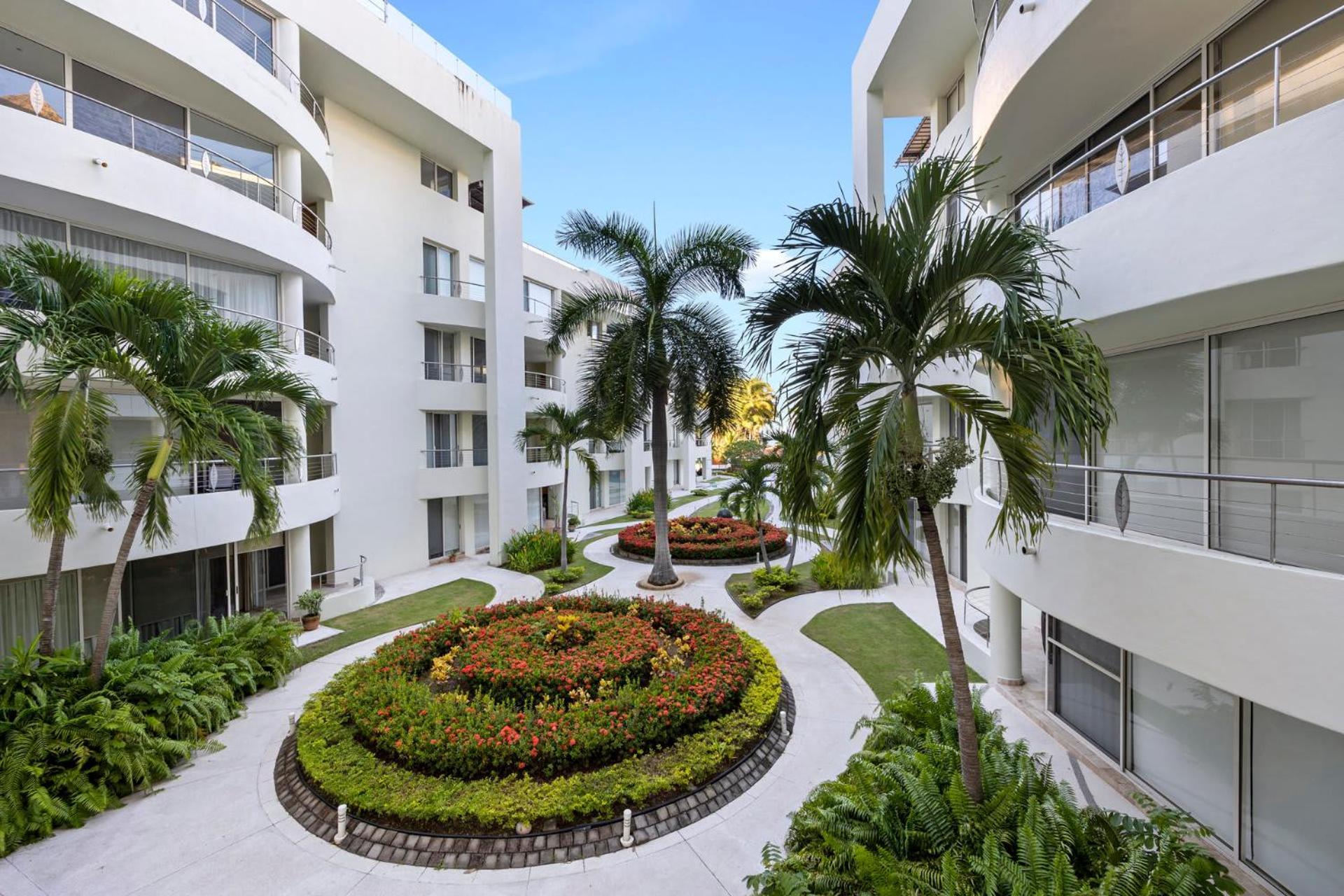 Tropical Beachfront Private Balcony And Bbq Pool Apartamento *