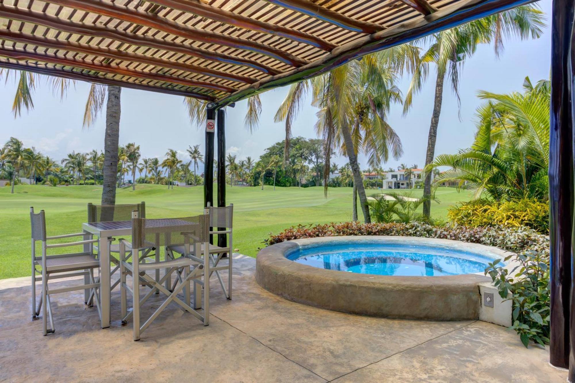 Apartamento El Tigre, Ibiza With Pool And Golf Views *