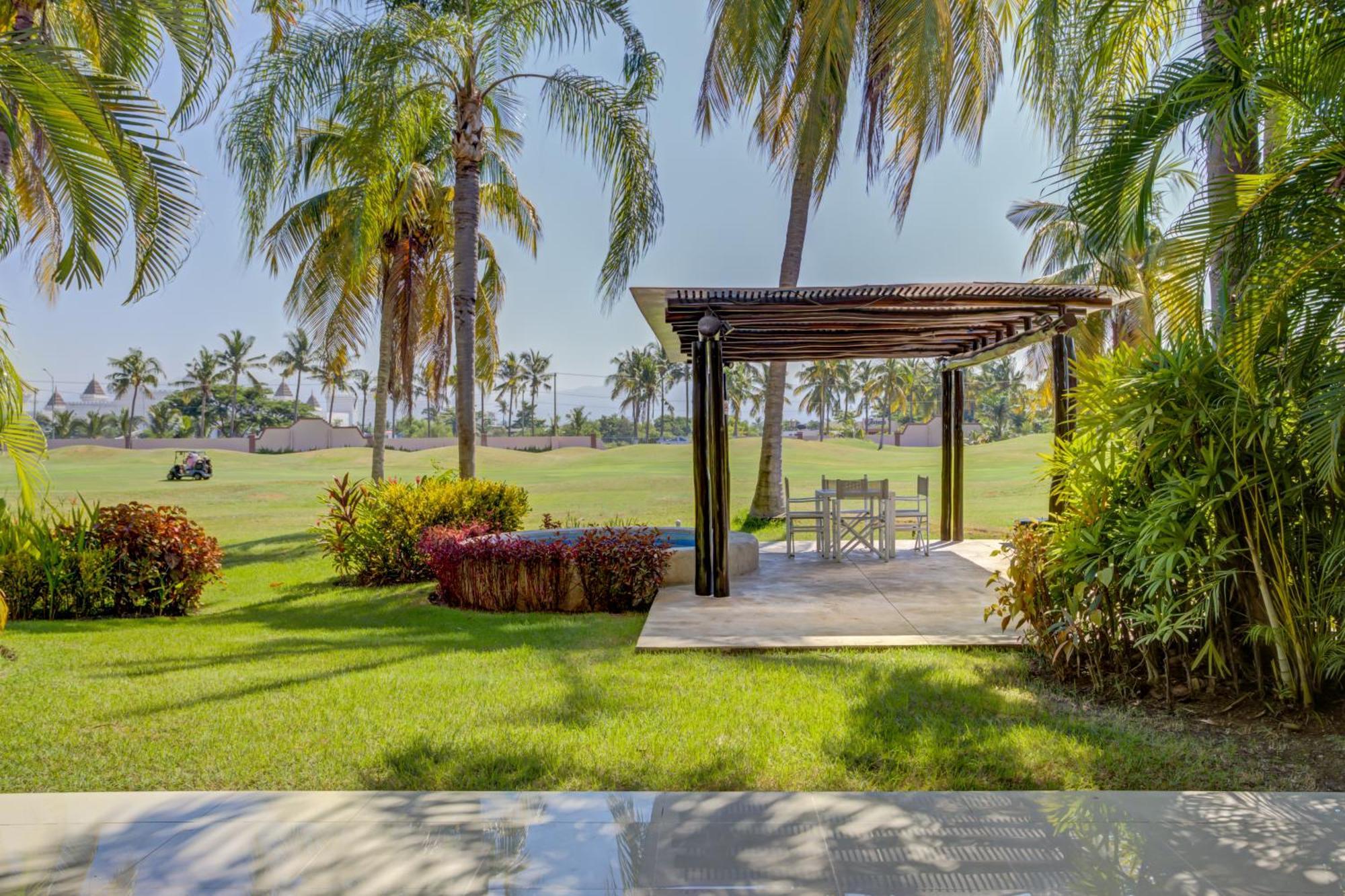 El Tigre, Ibiza With Pool And Golf Views * Nuevo Vallarta