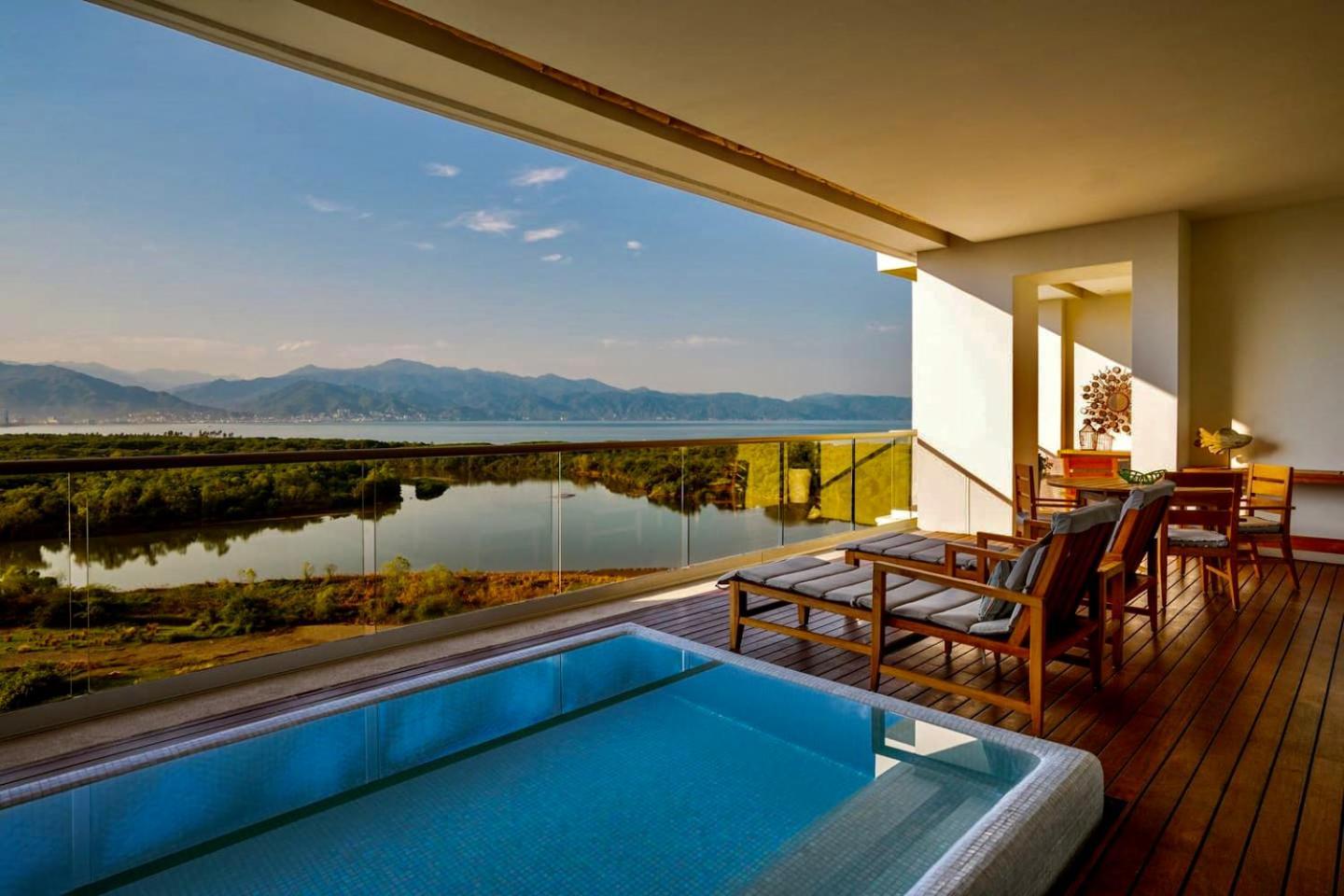 Grand Luxxe Two Bedroom -
