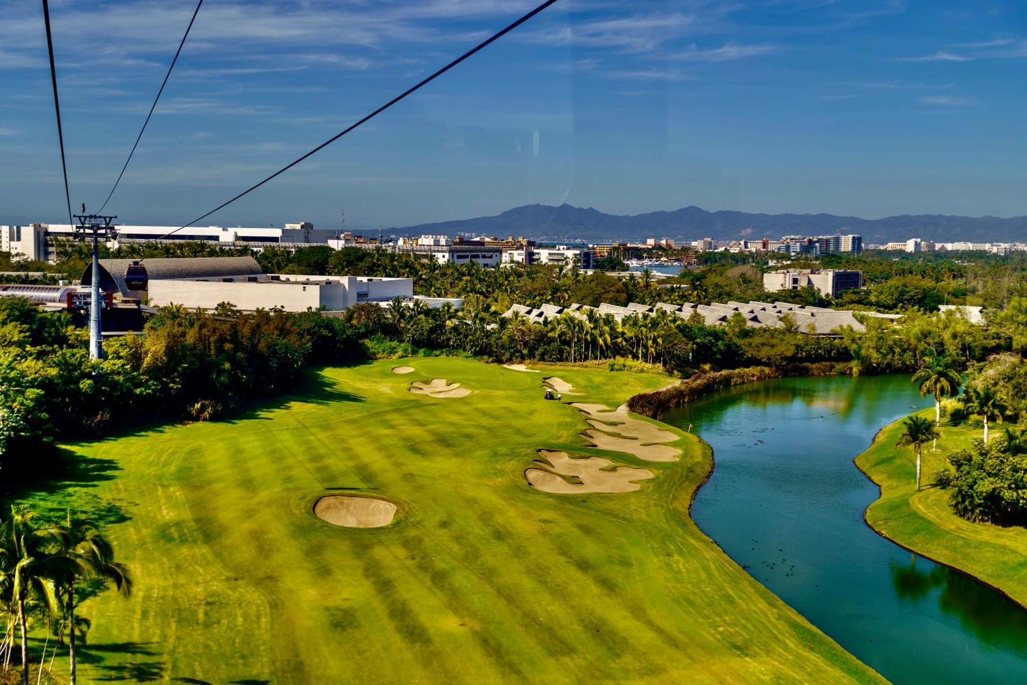 Resort Grand Luxxe Two Bedroom -