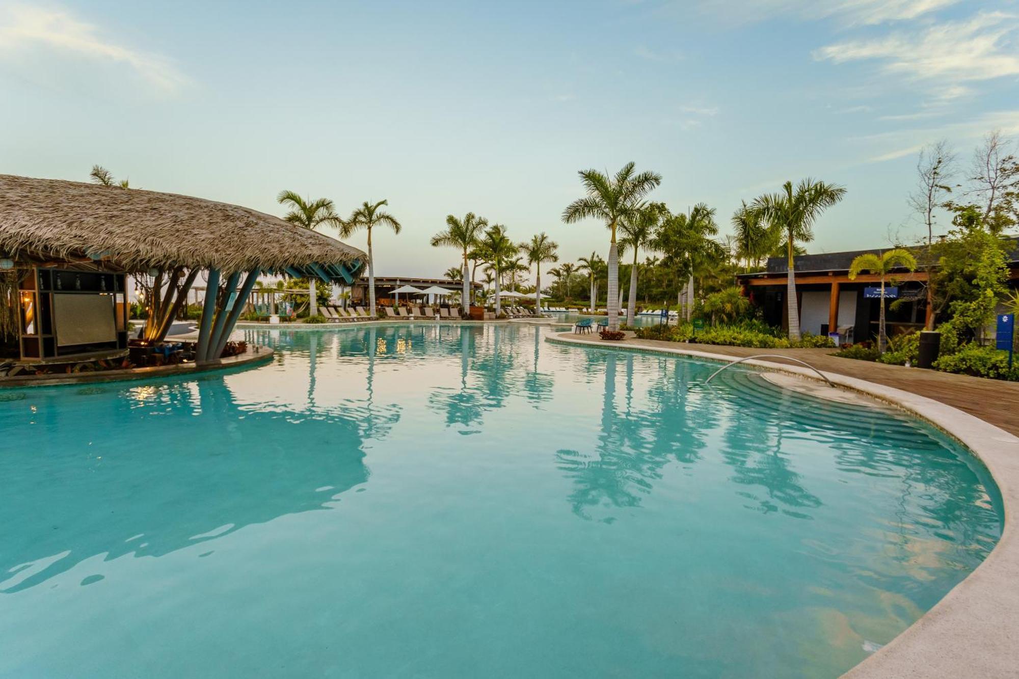 Grand Luxxe Two Bedroom - Resort *