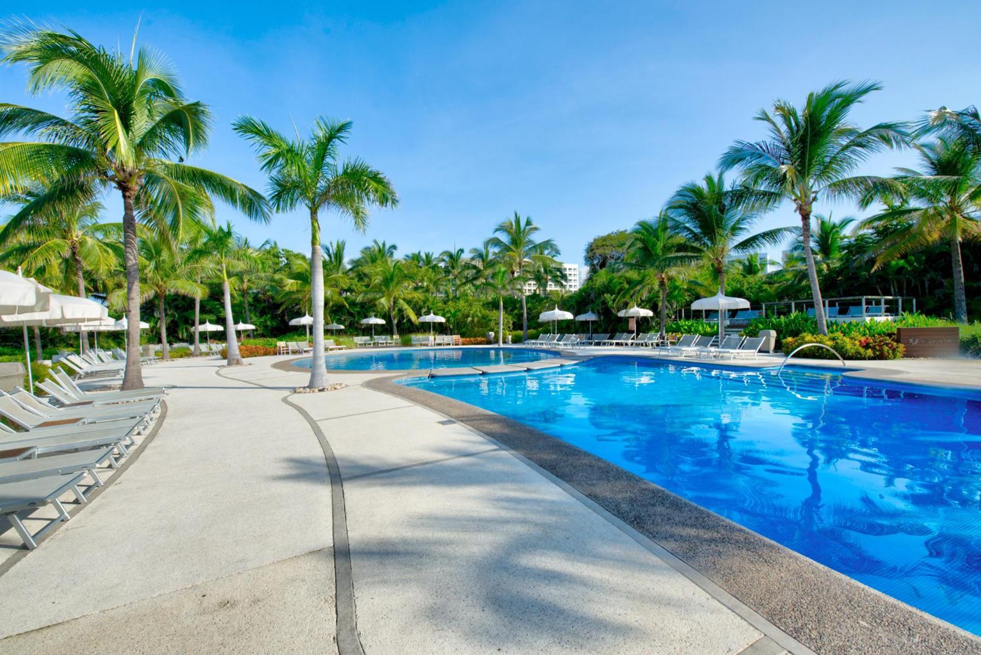 Grand Luxxe Two Bedroom - Resort *