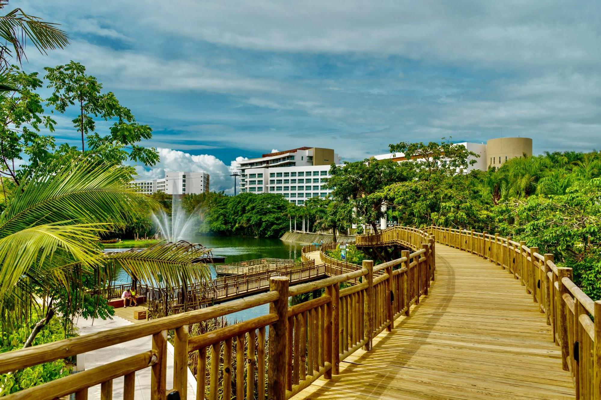 Resort Grand Luxxe Two Bedroom - *