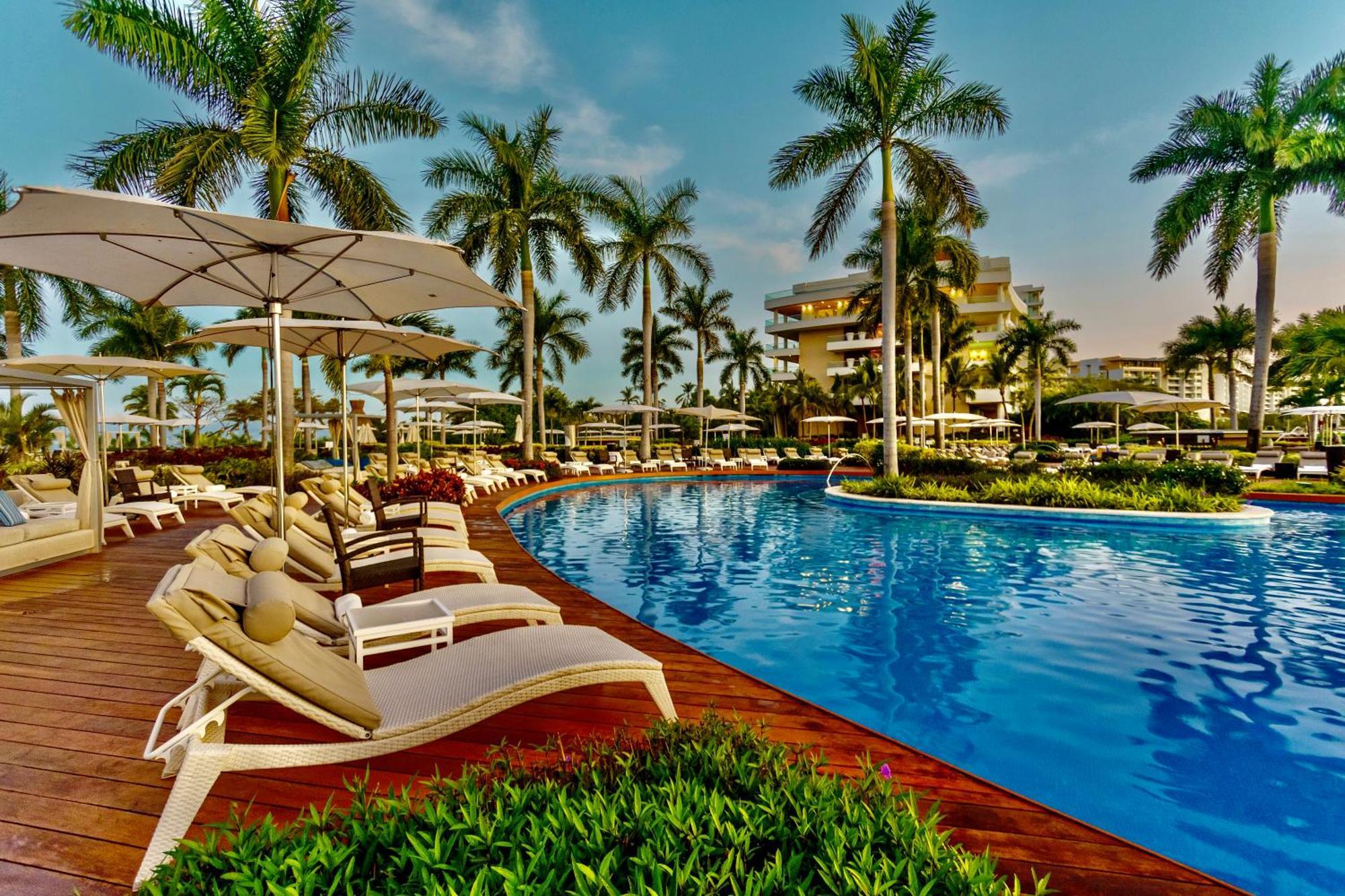 Resort Grand Luxxe Two Bedroom - Nuevo Vallarta