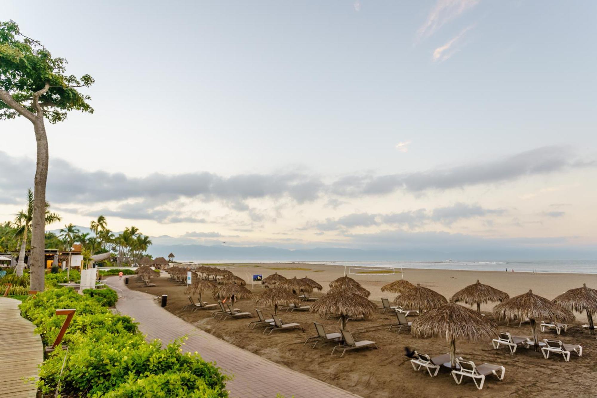 Grand Luxxe Two Bedroom - Resort *