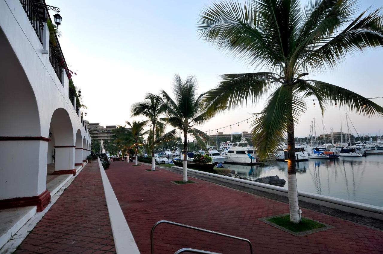 Marina Banderas Boutique Nuevo Vallarta