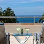 Nitta 2 Bedroom Fantastic Ocean Views With Dipping Pool And Huge Deck