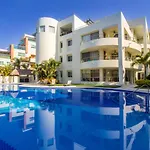 Nitta 2 Bedroom Fantastic Ocean Views With Dipping Pool And Huge Deck