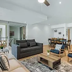 Nitta Condo 103