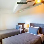 Beachfront 2Br Condo With Pool - Blue Flag Beach
