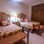 Grand Marina Villas
