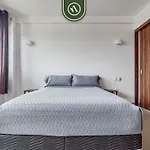 2Br Condo With Private Terrace - Near To The Beach