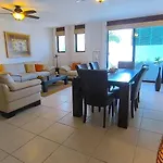 Las Pergolas