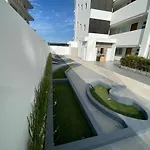 New Luxury Apartment In Exclusive Area!