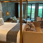 Villa Grand Luxxe 2 Chambres 16 Parties Golf Massages 2 Gym