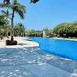 Your Luxury Oasis At Taheima
