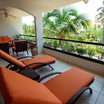 Grand Marina Villas