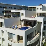 Nitta Condo 108