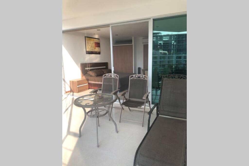 Aria Ocean, Estudio Frente Al Mar Apartment *