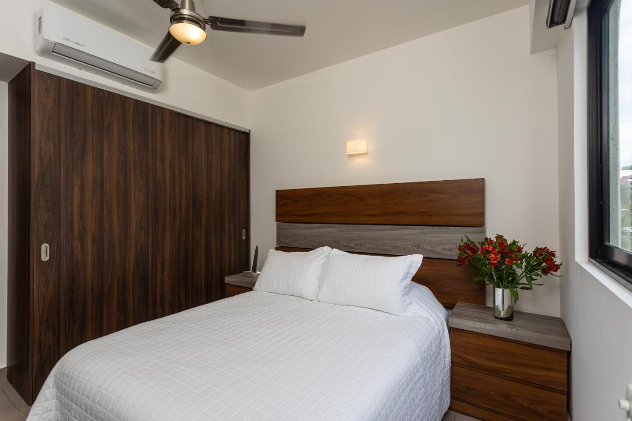 Right In The Heart Of Nuevo Vallarta! New And Modern Close To Beaches, Restaurants And More