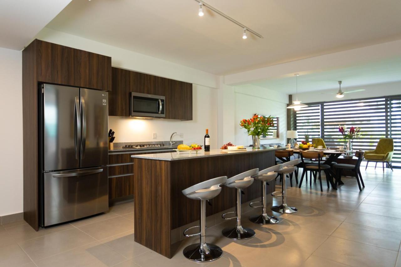 Right In The Heart Of Nuevo Vallarta! New And Modern Close To Beaches, Restaurants And More Сasa de vacaciones
