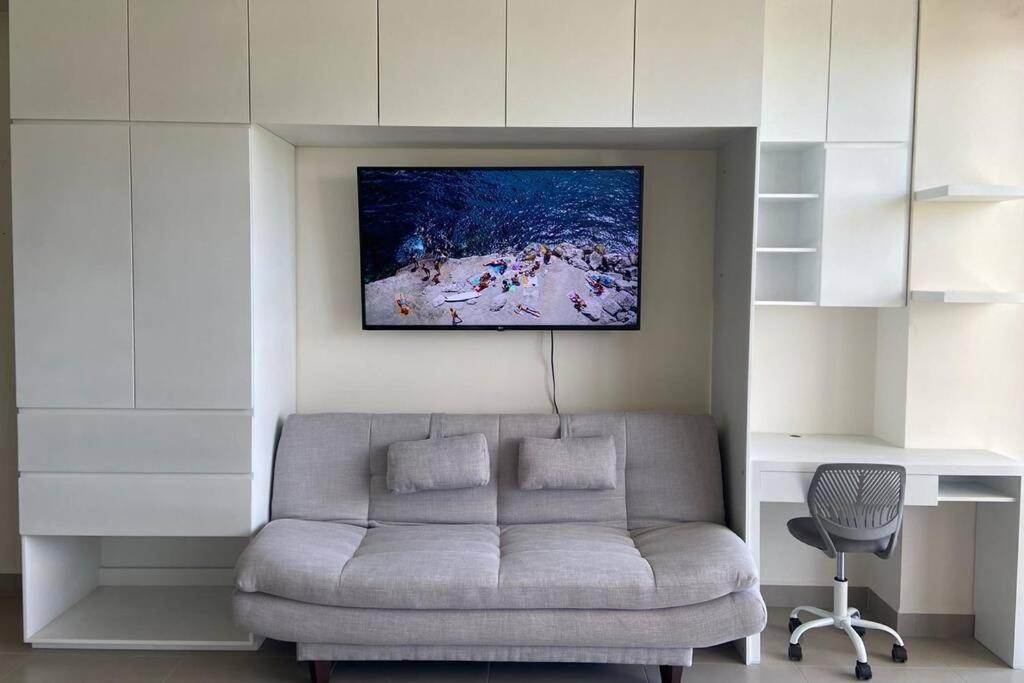 Apartamento Modern Stylish Apt. Steps Away From The *