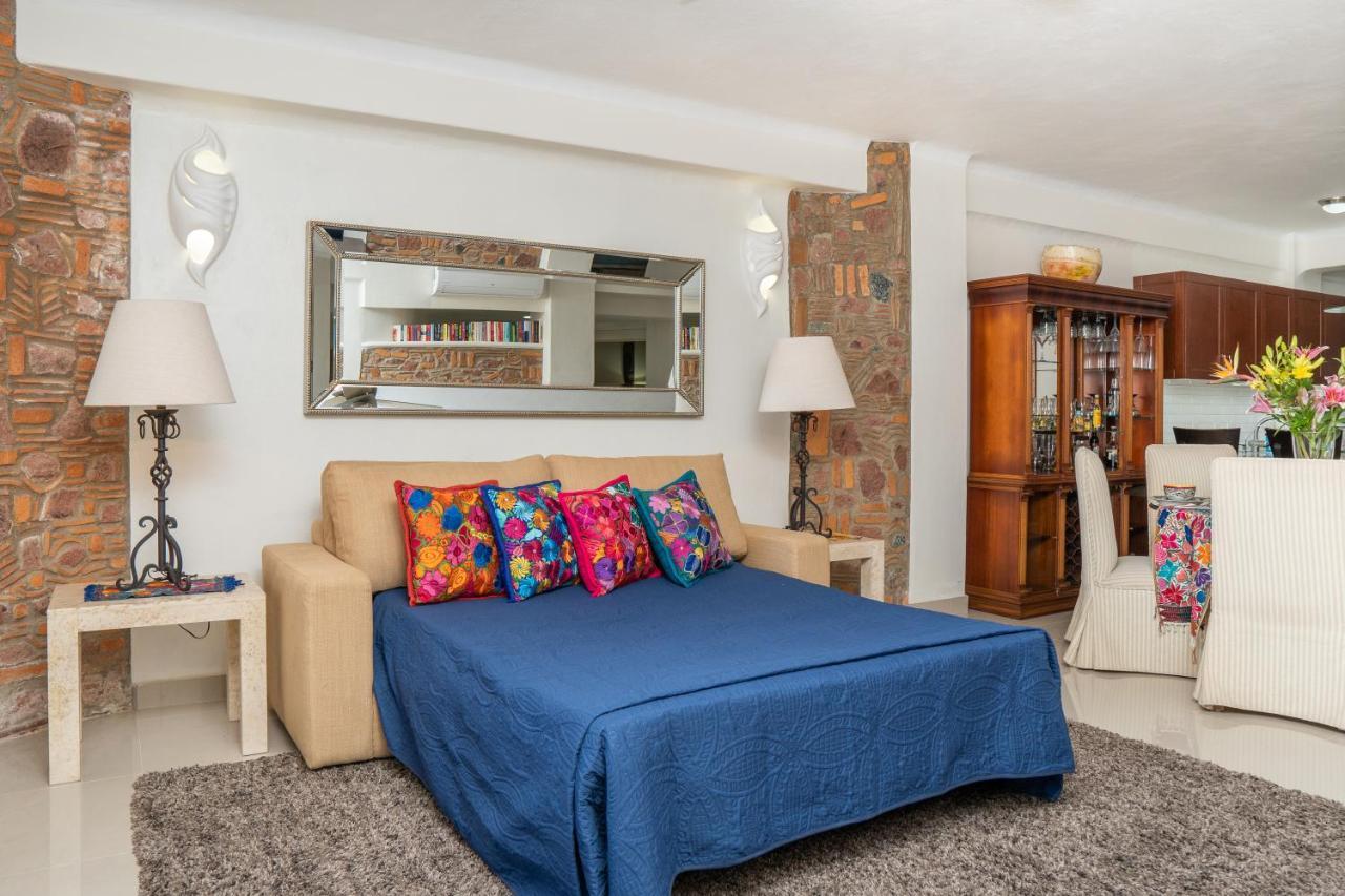 Ocean Front With Pool Sleeps 6 Adults-quinta Del Mar 203 Apartamento Nuevo Vallarta