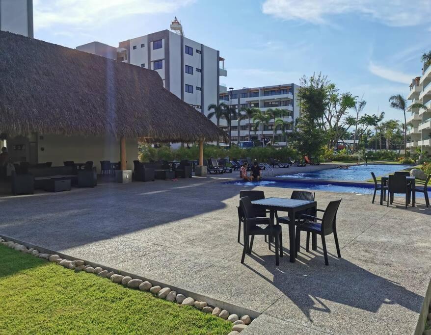 Departamento En Condominio Puertarena Nayarit. *