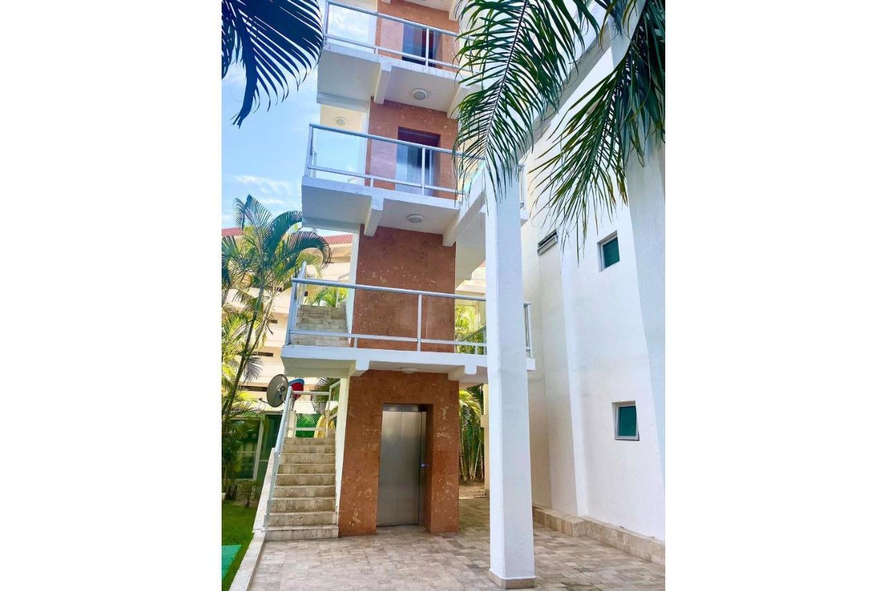 Depto 2 Pisos, Vista Alberca. A 50 Mts Del Mar Apartamento