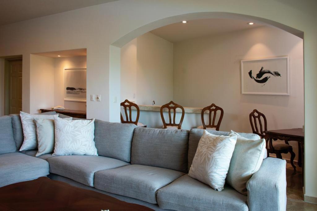 2 Bed 2 Bath, One Den At Playa Royale 3508, Free Wifi Apartahotel