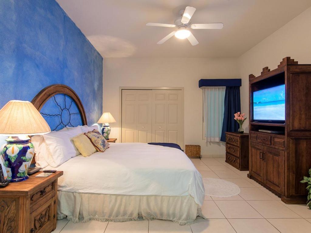 5 Star Lg 1 Bdr Playa Royale Oceanfront-