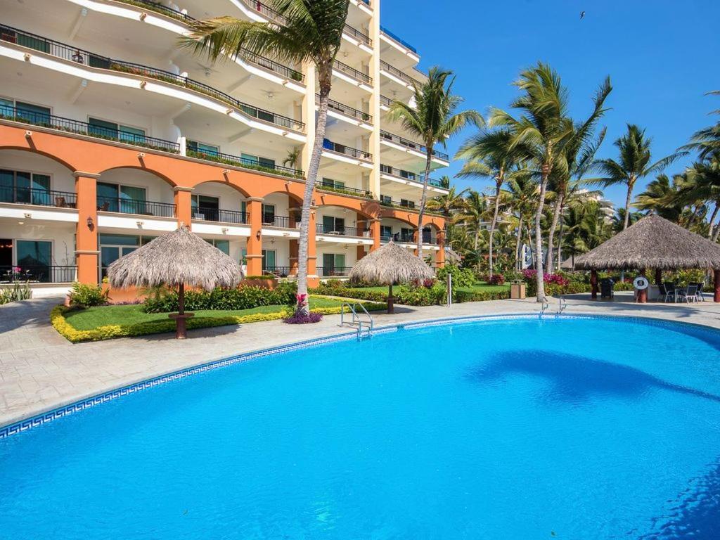 Сasa de vacaciones 5 Star Lg 1 Bdr Playa Royale Oceanfront-
