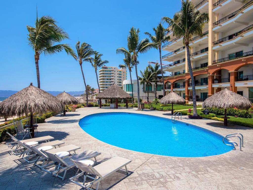 5 Star Lg 1 Bdr Playa Royale Oceanfront- *