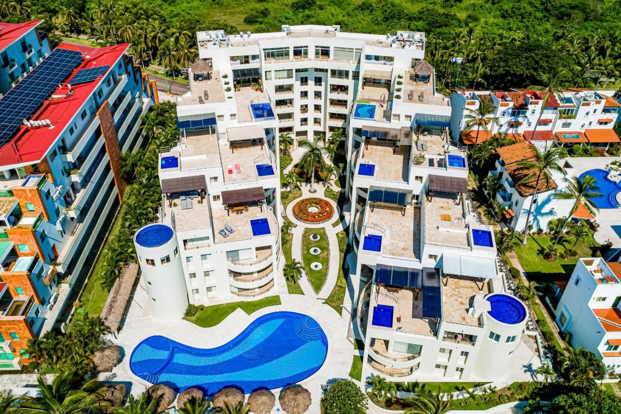 Nitta #105 * Nuevo Vallarta